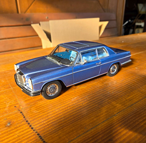 Autoart mercedes 280 ce - mercedes,
